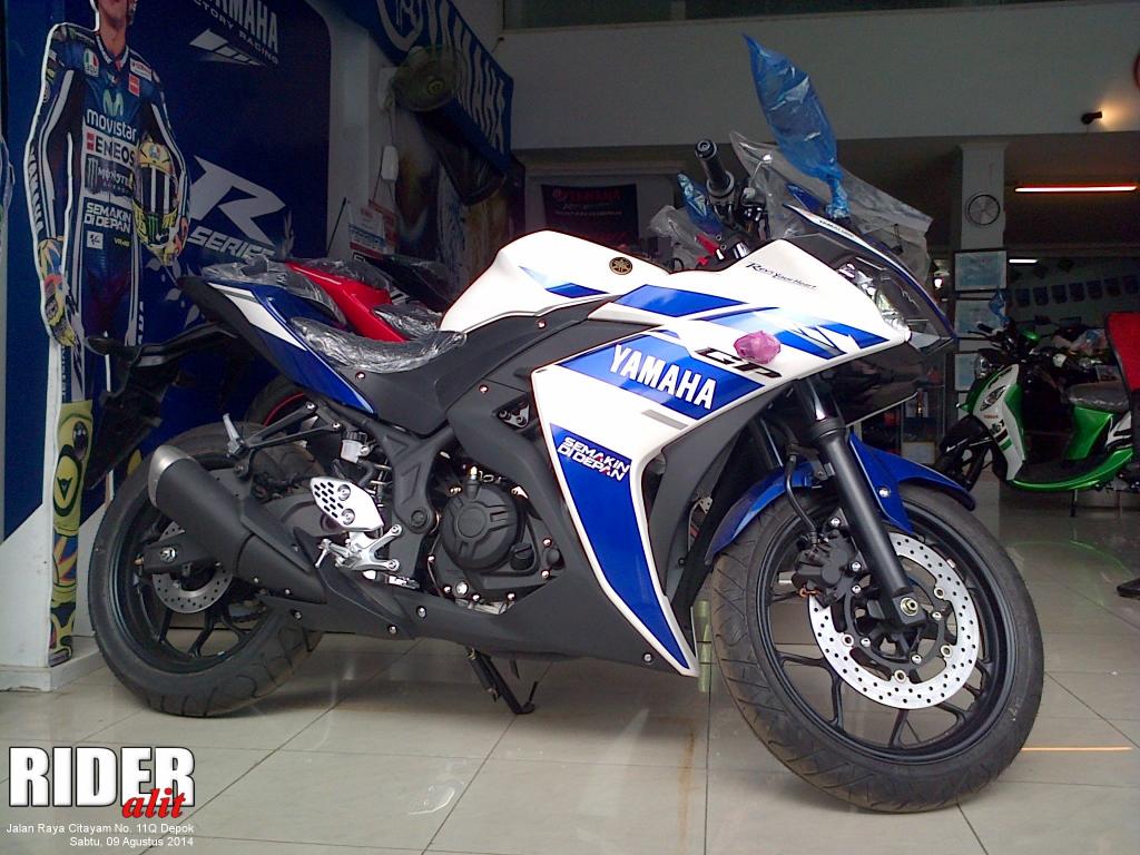 Knalpot Beda Yamaha R25 Dengan Suzuki Inazuma RiderAlit